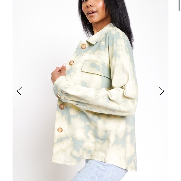 191. Mystree Shacket Bleached Design Green/Cream Top NWT - Picture 3 of 12